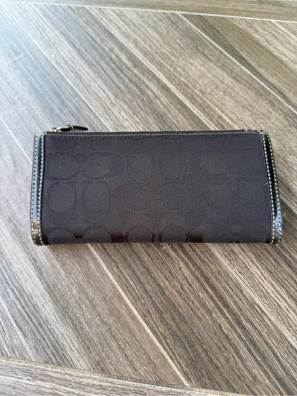 Coach Logo Black Tri-Fold Wallet with Snake-Print Center Stripe